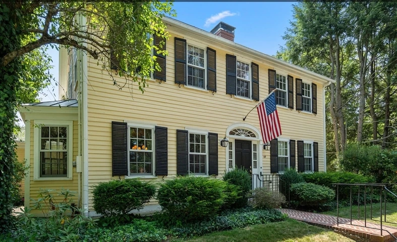 Nearby Listing Image