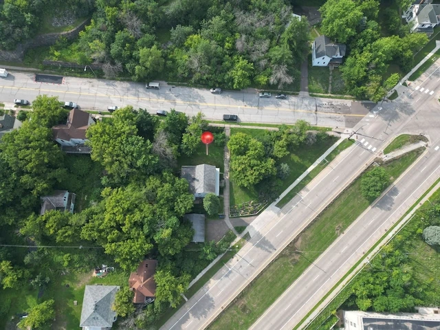 Nearby Listing Image