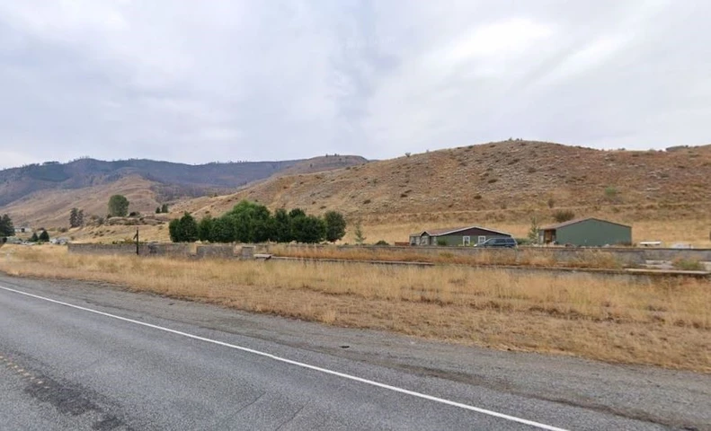 Nearby Listing Image