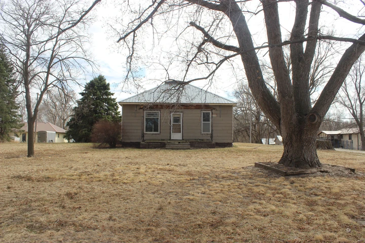 Nearby Listing Image
