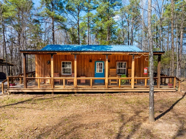 Nearby Listing Image