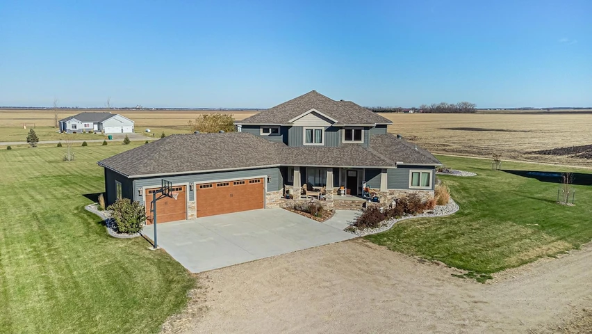 Nearby Listing Image