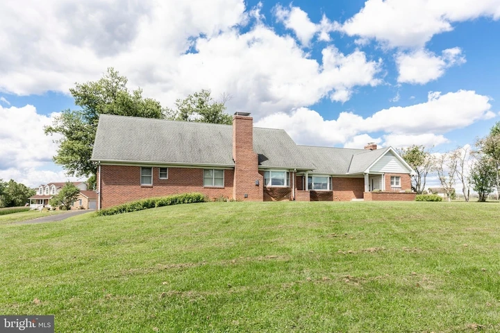 Nearby Listing Image