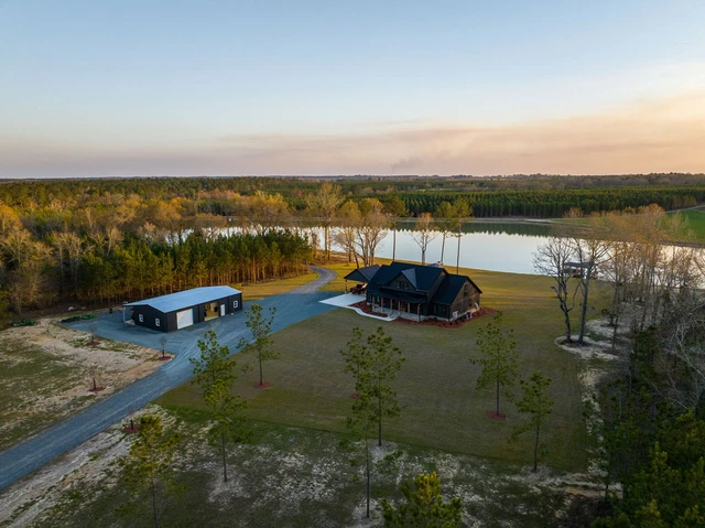 Nearby Listing Image