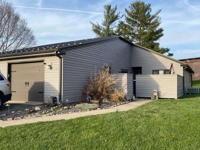 Nearby Listing Image