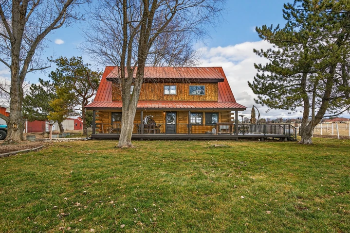 Nearby Listing Image