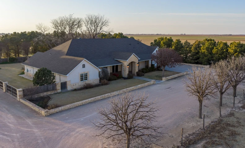 Nearby Listing Image