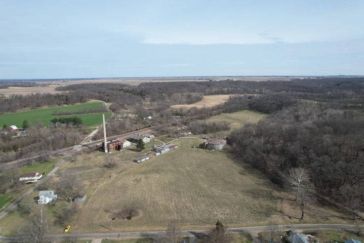 Nearby Listing Image