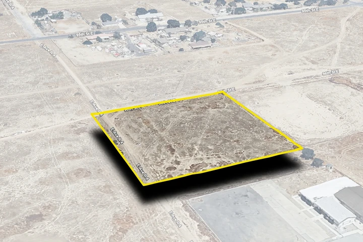 Nearby Listing Image