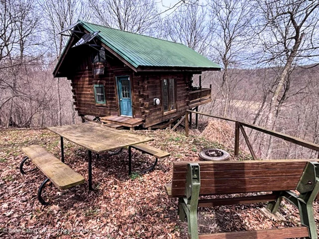 Nearby Listing Image