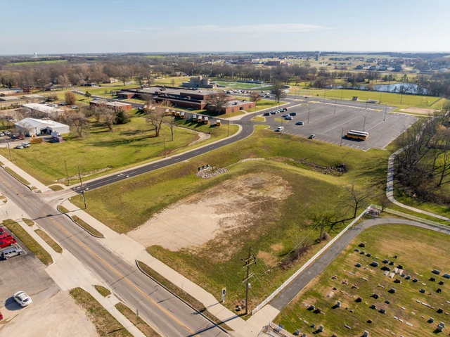 Nearby Listing Image