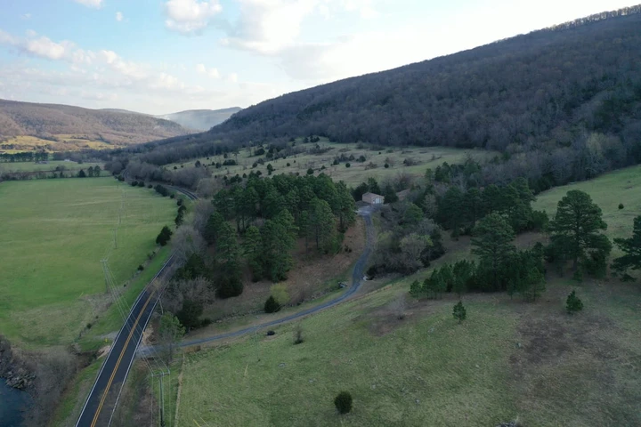 Nearby Listing Image