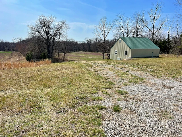 Nearby Listing Image