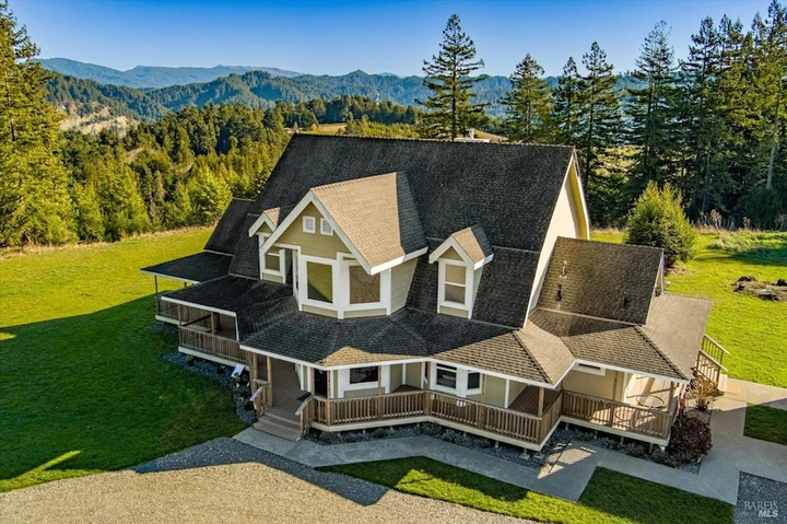 Nearby Listing Image