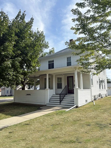 Nearby Listing Image