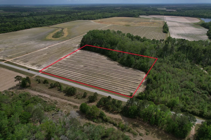 Nearby Listing Image