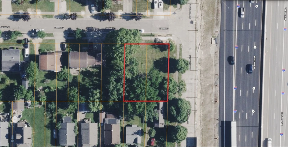 Nearby Listing Image