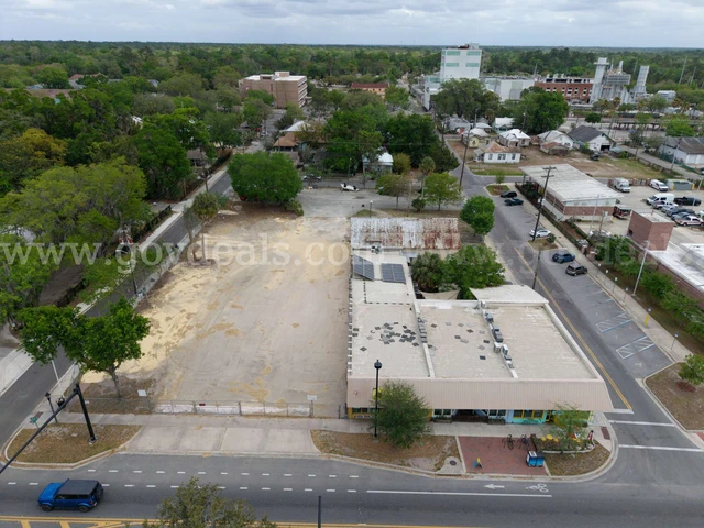 Nearby Listing Image