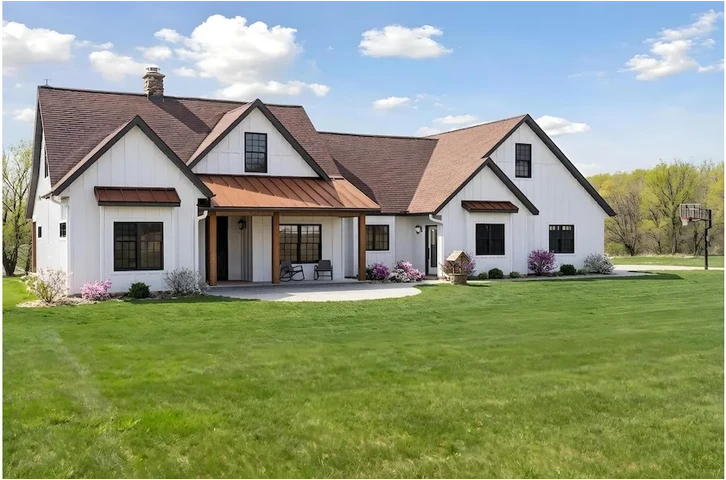 Nearby Listing Image