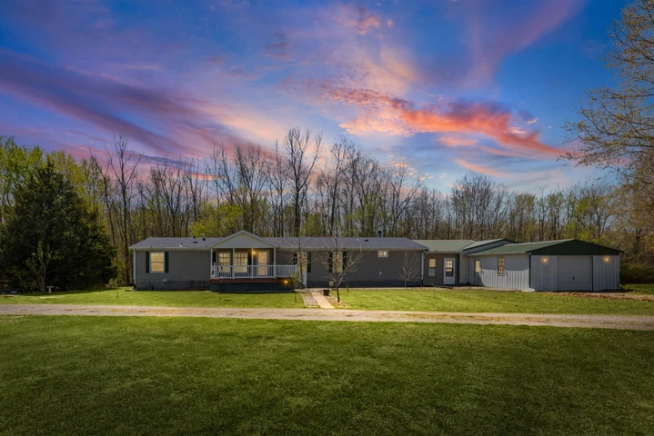 Nearby Listing Image