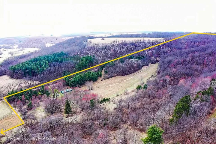 Nearby Listing Image