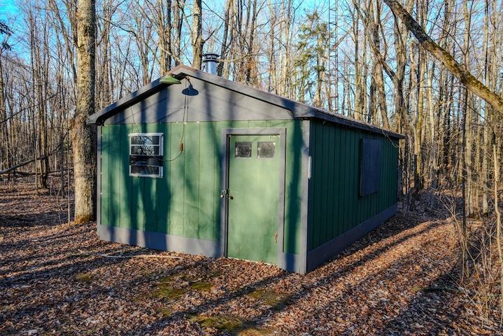 Nearby Listing Image