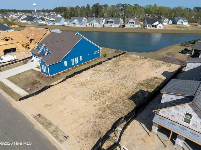 Nearby Listing Image