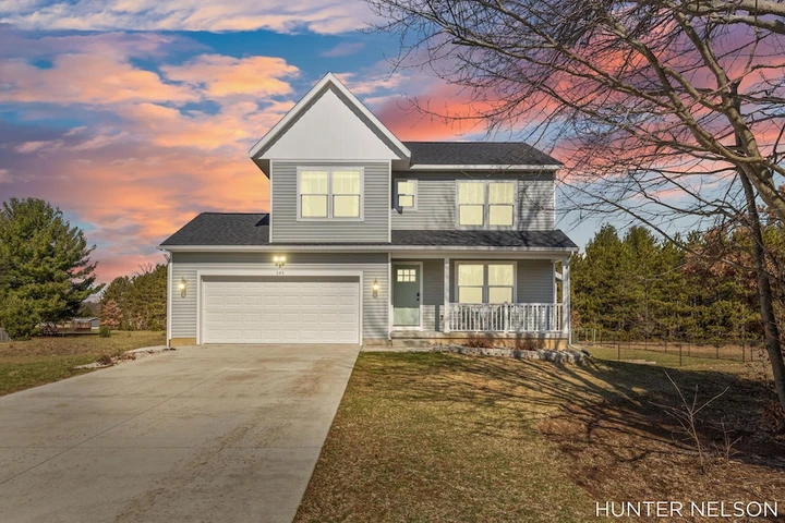 Nearby Listing Image