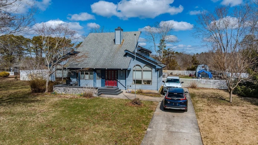 Nearby Listing Image