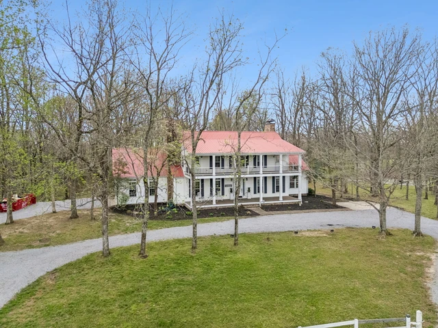 Nearby Listing Image