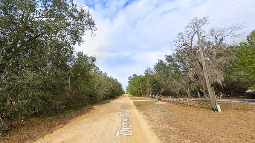 Nearby Listing Image