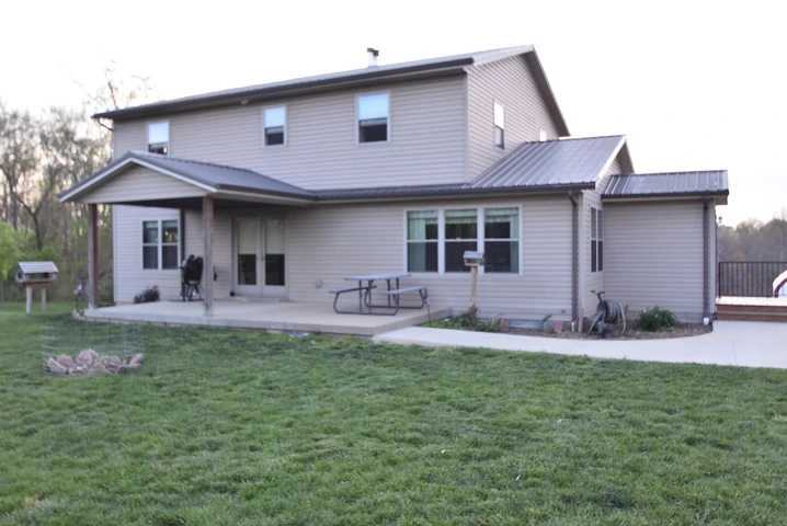 Nearby Listing Image