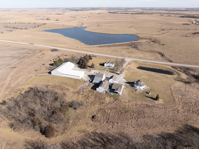 Nearby Listing Image