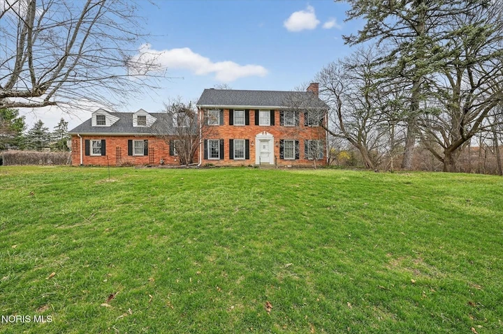 Nearby Listing Image