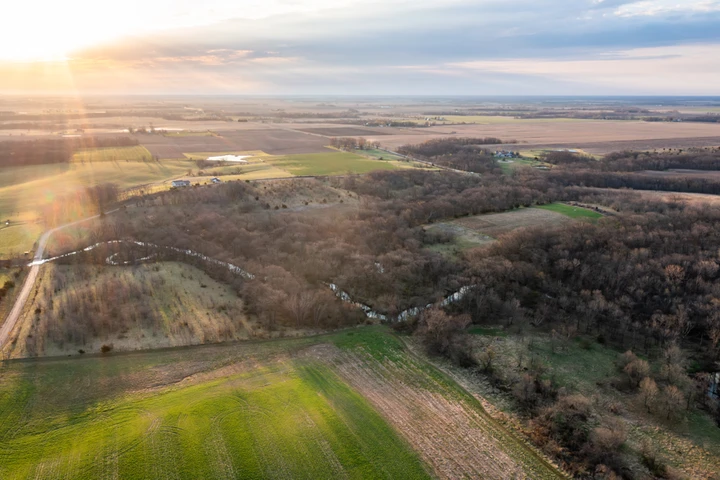 Nearby Listing Image