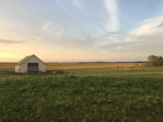 Nearby Listing Image