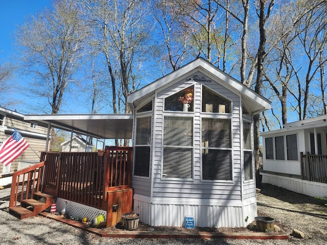 Nearby Listing Image