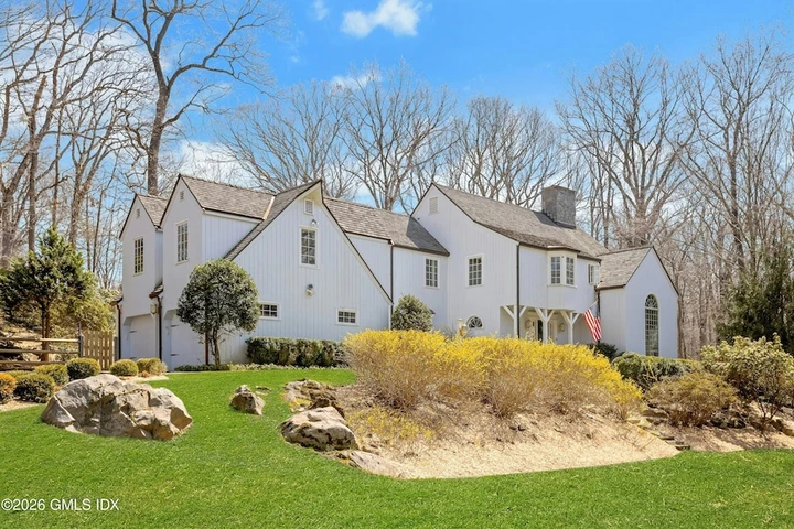 Nearby Listing Image