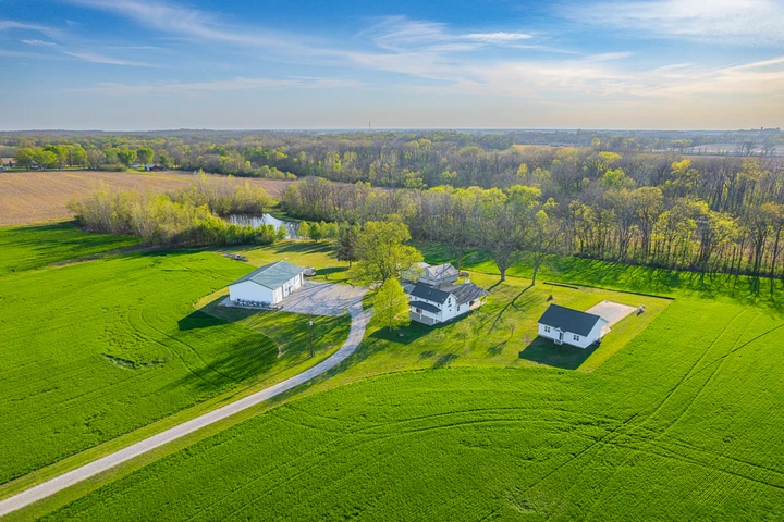 Nearby Listing Image