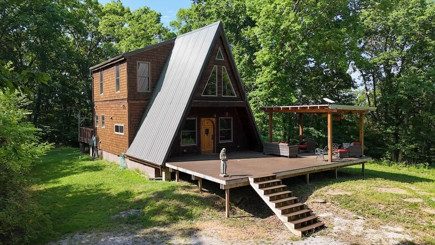 Nearby Listing Image