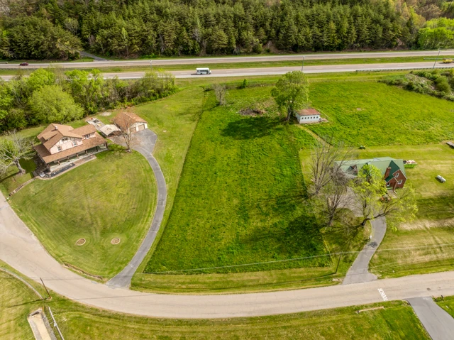 Nearby Listing Image