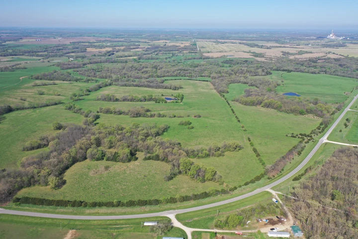 Nearby Listing Image