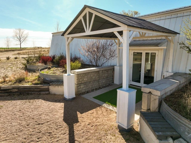 Nearby Listing Image