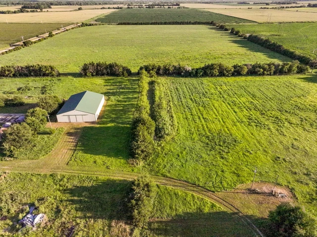 Nearby Listing Image