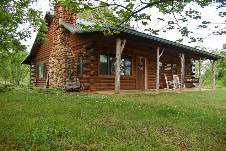 Nearby Listing Image