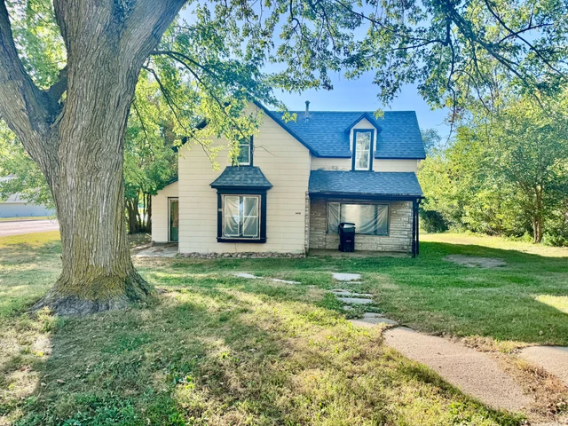 Nearby Listing Image