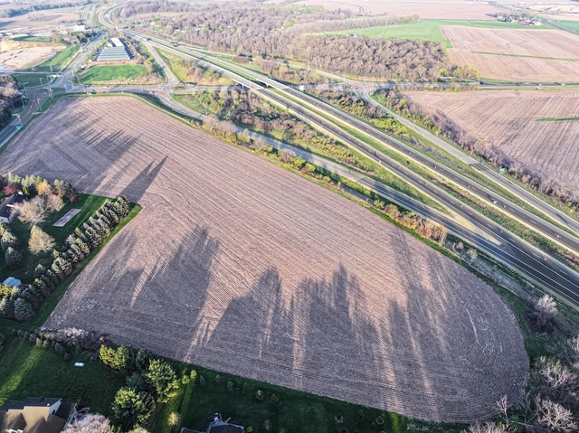 Nearby Listing Image