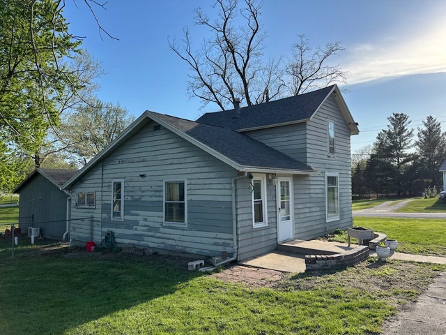 Nearby Listing Image