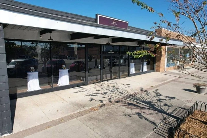 Nearby Listing Image