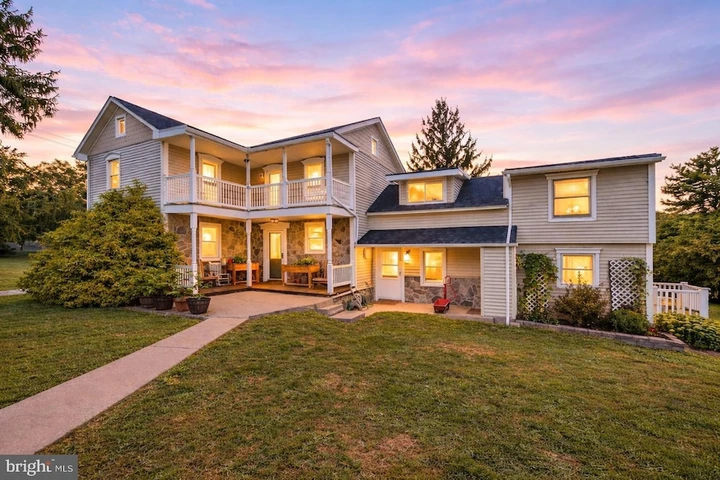 Nearby Listing Image